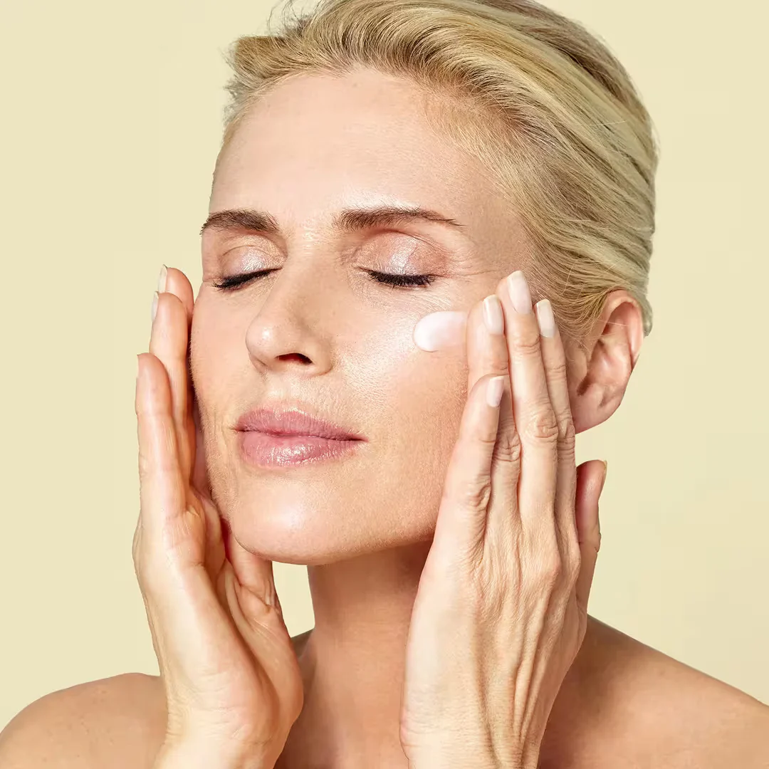 ISDIN® Age Contour Night 1.81 oz - Image 7