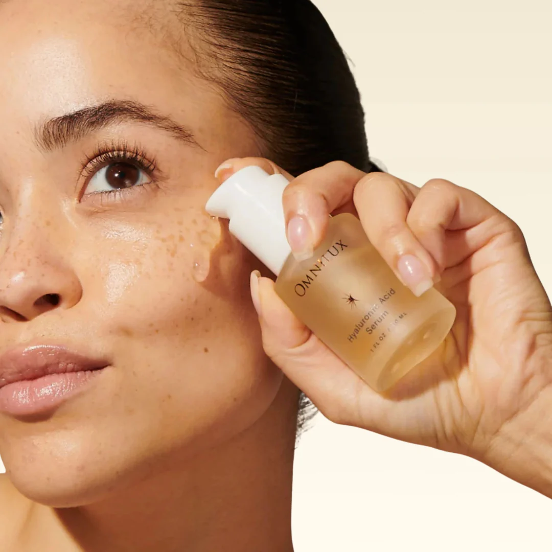 Omnilux® Hyaluronic Acid Serum 1 Fl oz - Image 2