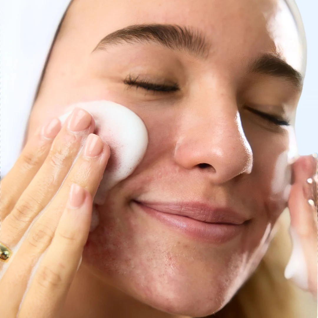 Omnilux® Salicylic Acid Cleanser 4.05 Fl oz - Image 6
